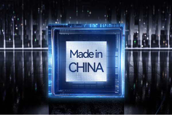 兩款國產化壁掛式工控機對比分析